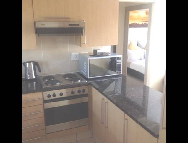1 BEDROOM APARTMENT FOR SALE IN LONEHILL
